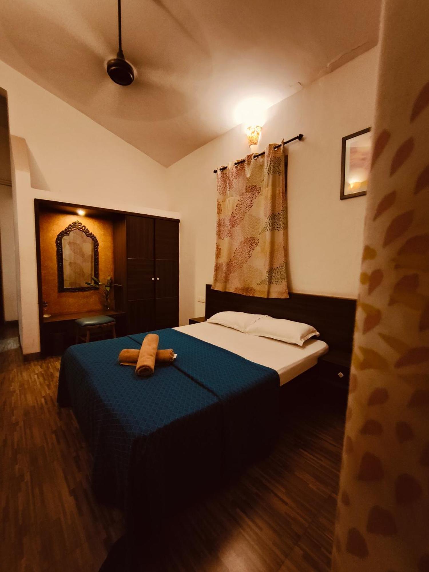 Hotel Bonanza Бага Экстерьер фото