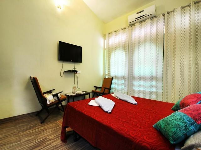 Hotel Bonanza Бага Экстерьер фото