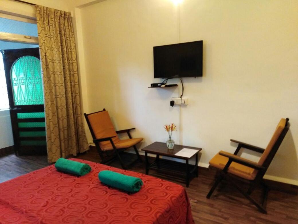 Hotel Bonanza Бага Экстерьер фото